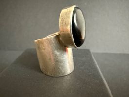 Spezieller Silber Ring mit Onyx 800