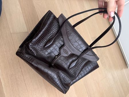 TOD’S Handtasche – Edle Kroko-Optik in Dunkelbraun