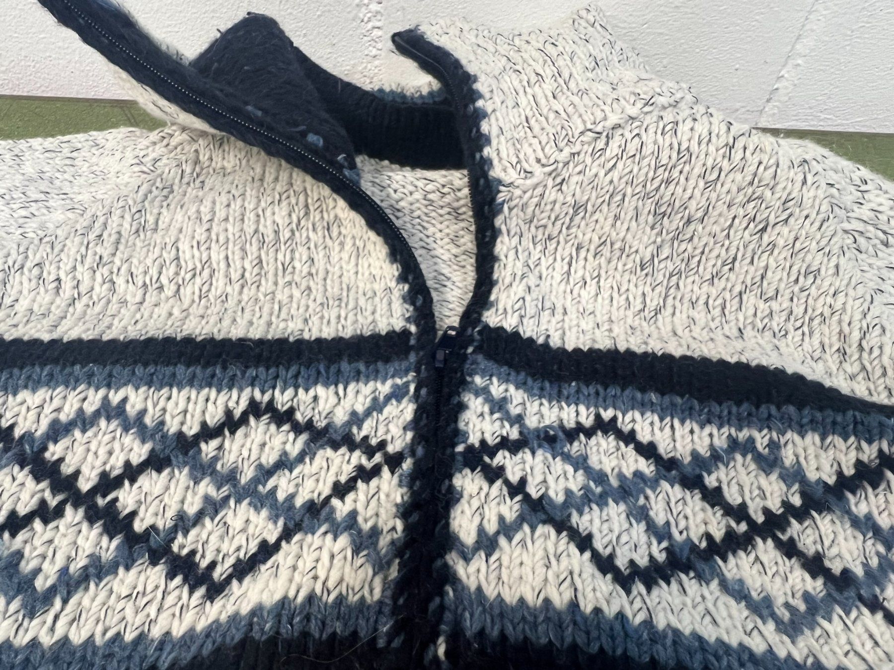 Maglioni & Felpe: Strickpulli – Nuovo (secondo la descrizione) da Bättwil venduto da par_y2n9 5