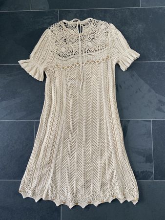 Twinset Kleid Spitze gehäkelt, beige, Grösse S, top!