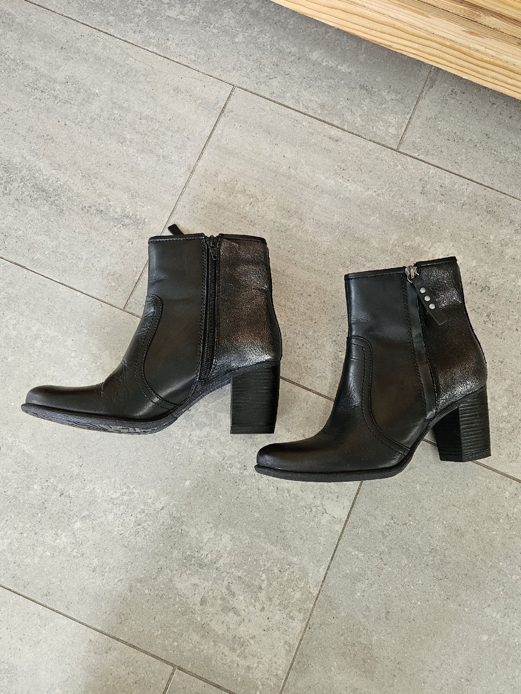 Scarpe da donna: Stiefeletten, Max – Nuovo (secondo la descrizione) da Wiesendangen venduto da Sinhuk