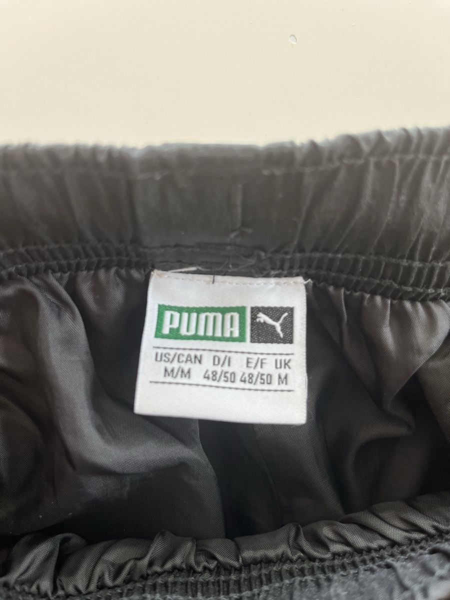 Puma Pantaloni: Puma Trainerhosen Silver/Schwarz – Usato da Oensingen venduto da catching-donuts 2