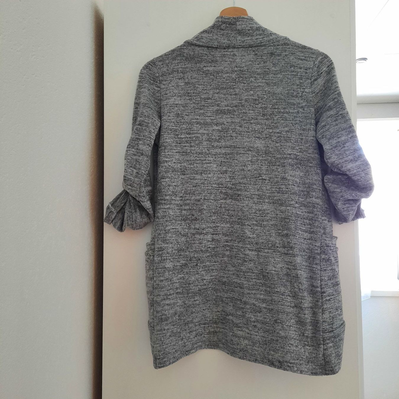 Giacche: Damen Strickjacke, grau, Gr. S – Usato da Sisseln AG venduto da Tropea4334 1