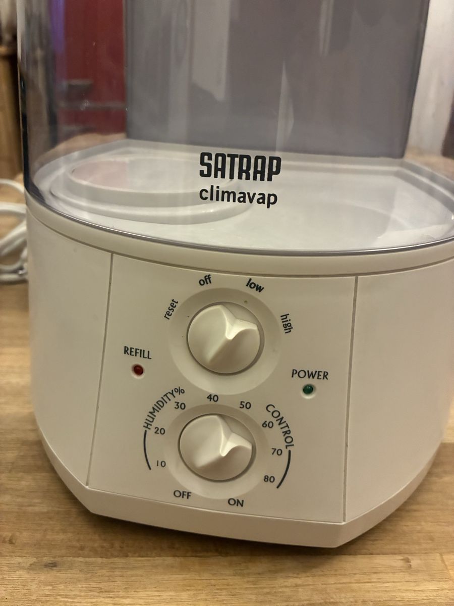 Humidificateurs: Luftbefeuchter – Neuf (Voir description) à Zürich par Brf