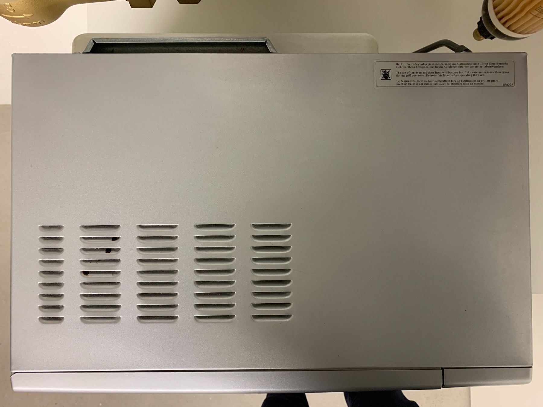 Küchengeräte: KombiMikrowelle mit Inverter-Technologie – Gebraucht aus Davos von Phibo 2