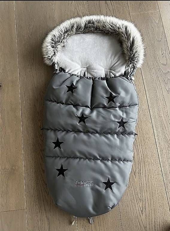 Sacs de couchage: Kinderwagen-& oder Schlitten-Fussack Winter – D'occasion à Hedingen par boomer_76