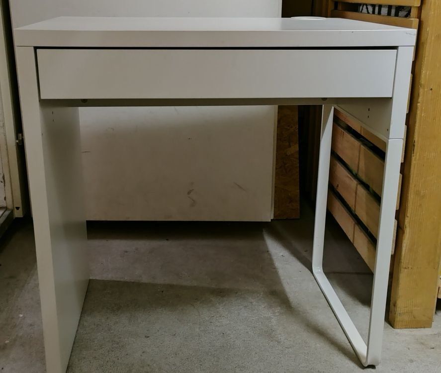Ikea Bureaux: Kinderschreibtisch – D'occasion à Egg b. Zürich par el_gato_77