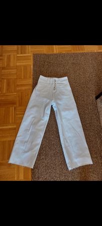 Superbe Pantalon Blanc Stradivarius T.32, pour l'été 