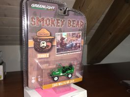 45‘ Willys MB Jeep 1/64 Smokey Bear