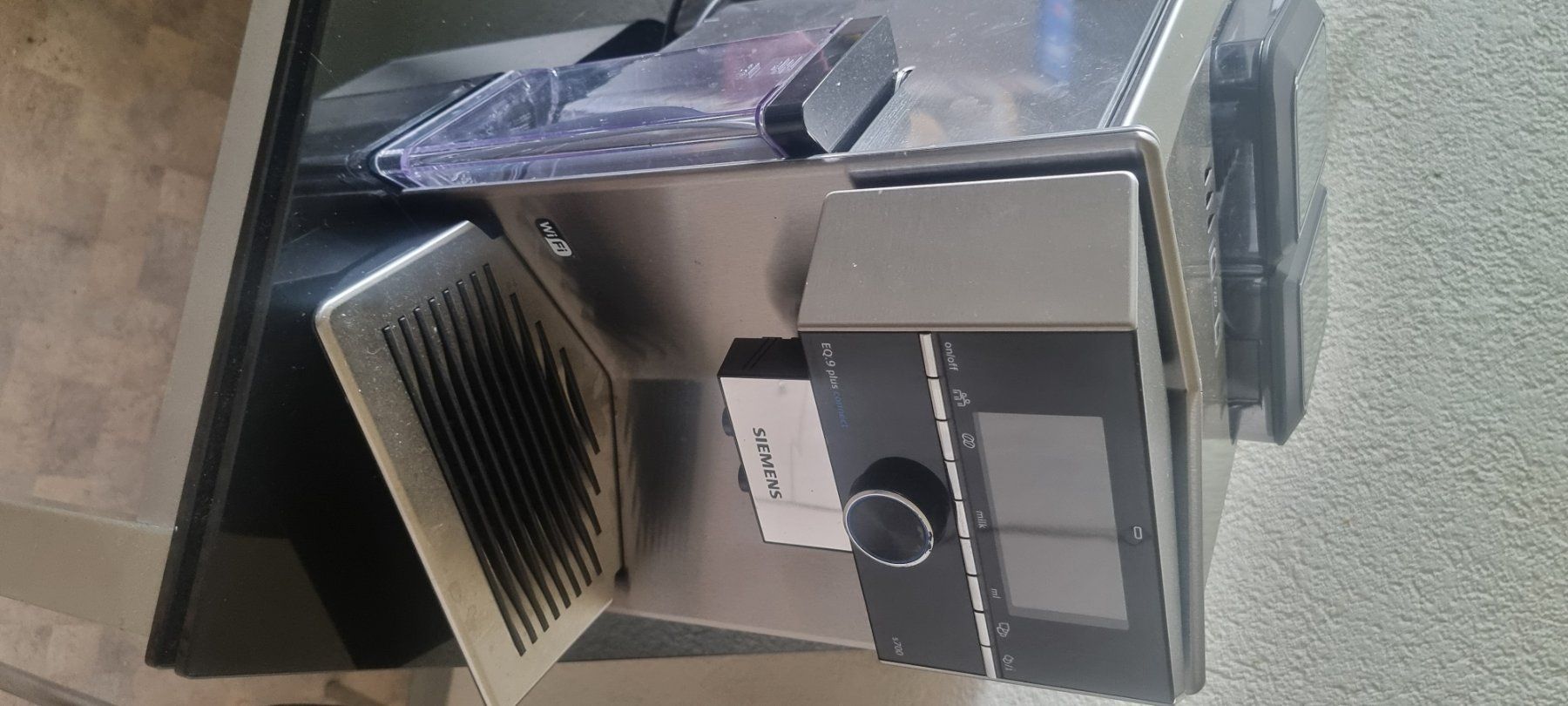 Siemens Kaffeemaschinen & Espressomaschinen: Siemens EQ.9 plus connect s700 – Gebraucht aus Frauenfeld von Digi-Store 1