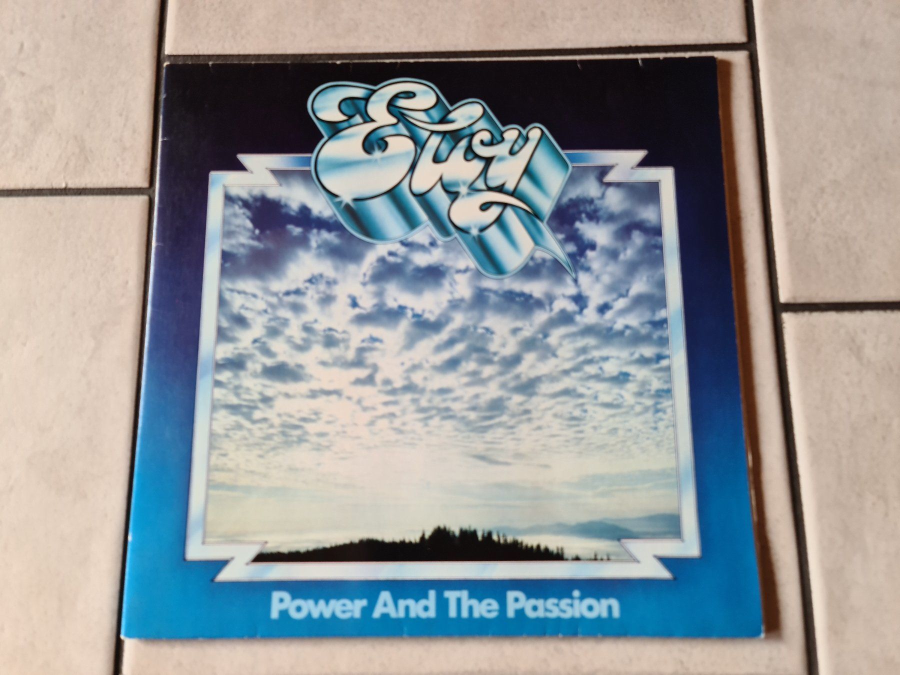 Dischi in vinile: Eloy  -  Power And The Passion – Usato da Schneisingen venduto da backstore24 1