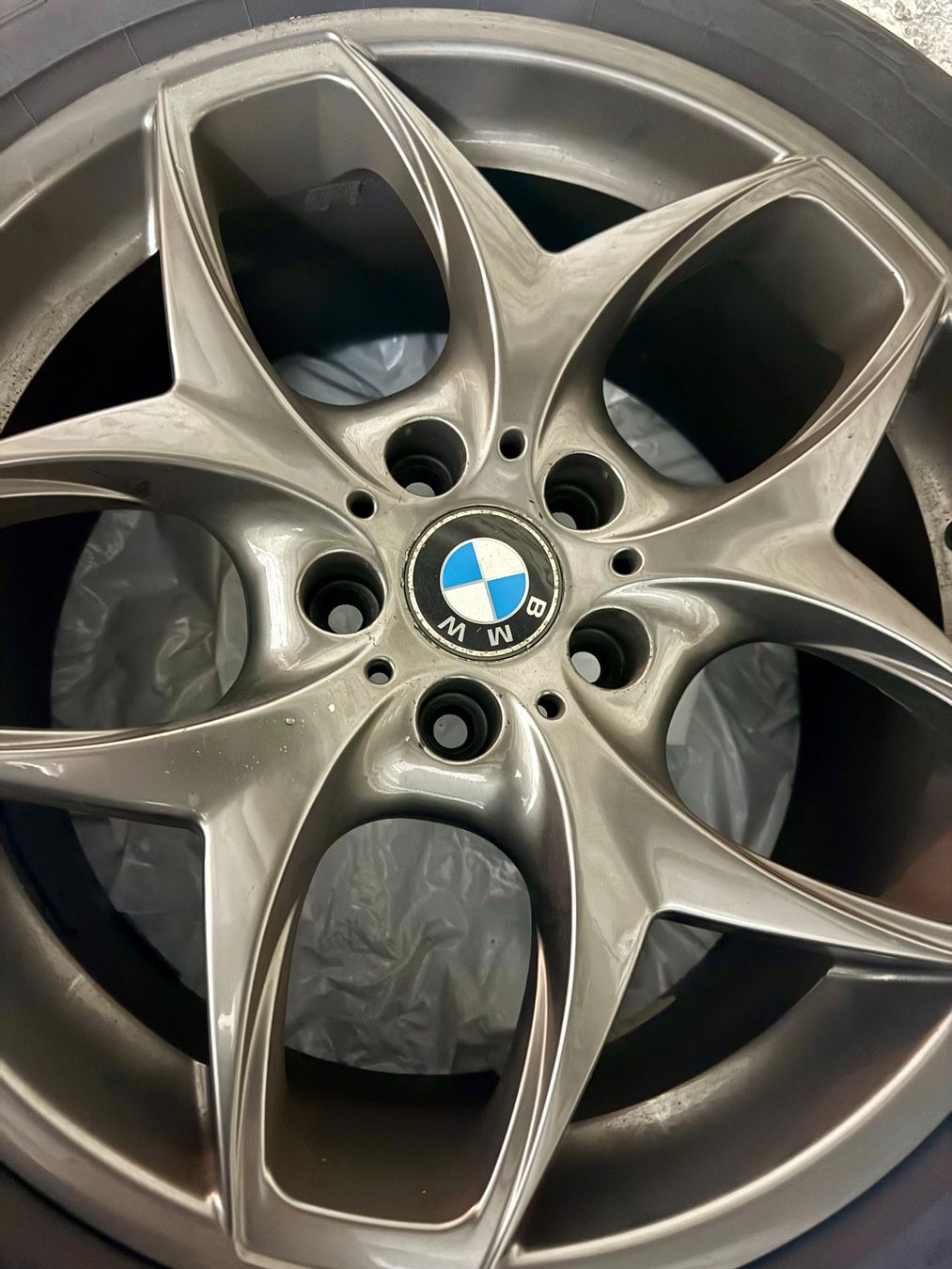 Pneumatici & Ruote complete: Original BMW 19" Winterräder – Usato da Hägglingen venduto da money-4-tower