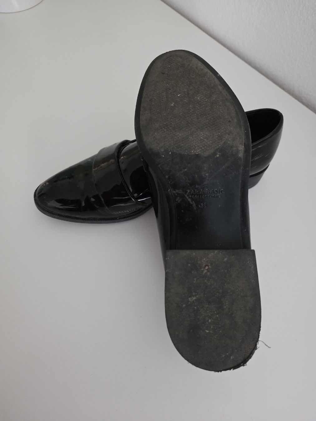 Zara Scarpe da donna: Mocassin noir brillant Zara – Usato da Yverdon-les-Bains venduto da enzine 1