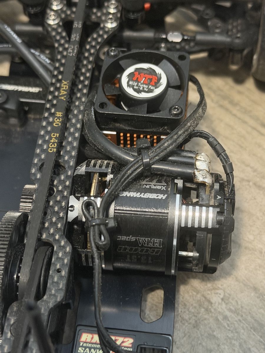 XRay RC Kits de montage: Xray X4 2022 – D'occasion à Oppligen par Merida007 3
