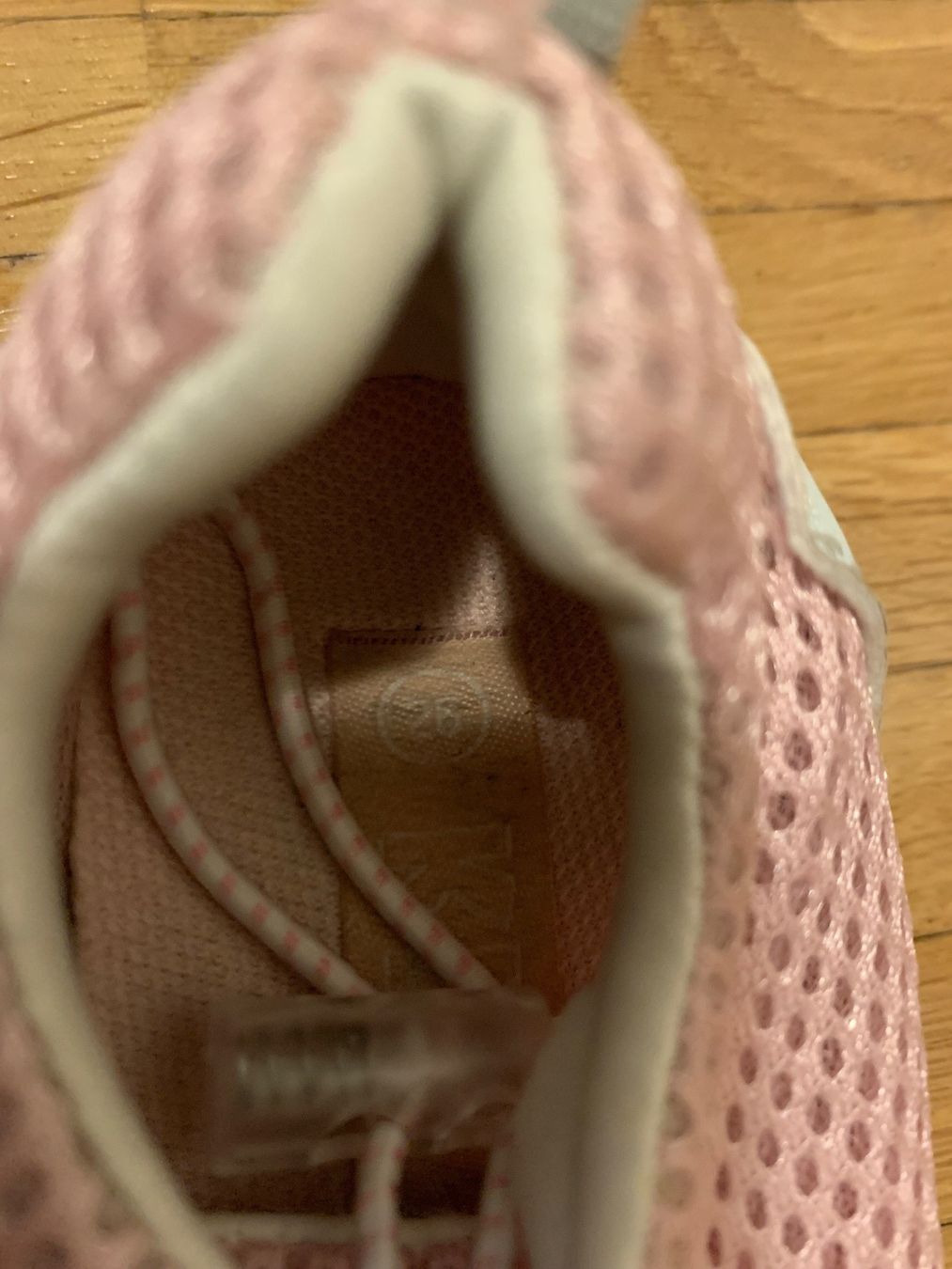 Chaussures filles: Wasser Schuhe gr.26,gute Zustand – D'occasion à Steinhausen par adija1 2