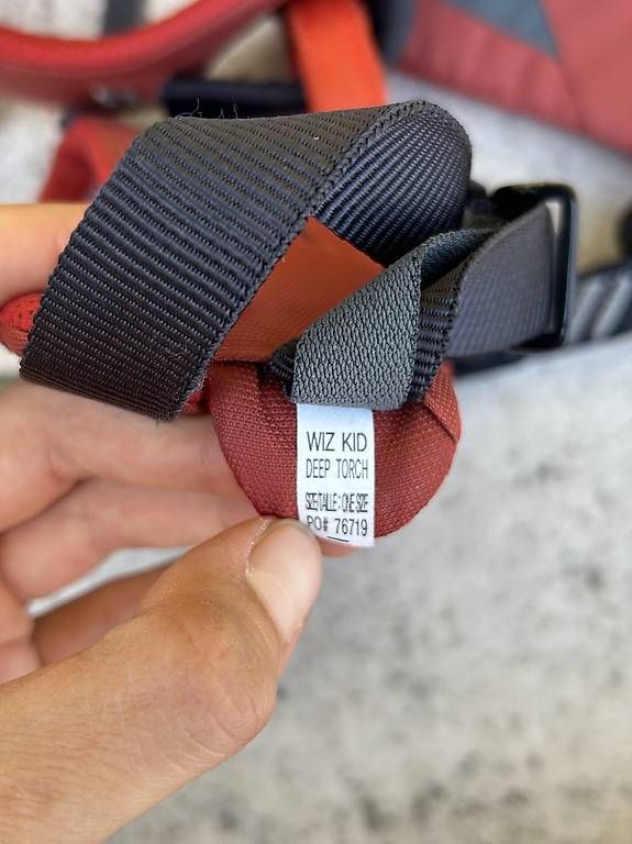 Matériel de grimpe: Black Diamond Kinderklettergurt Rot – D'occasion à Arzo par val_55vd 4