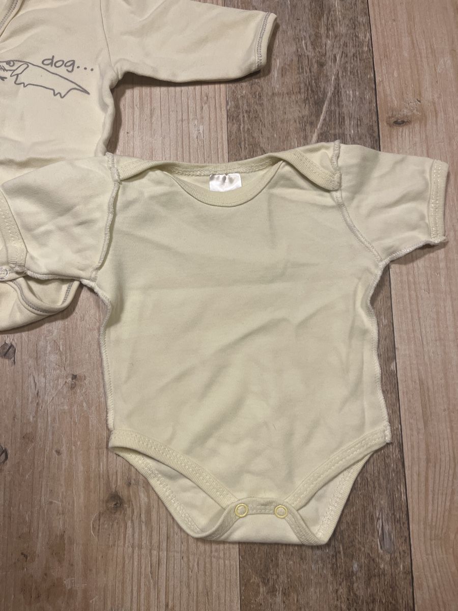 Unterwäsche: 2 süsse Baby Bodys, Gr. 56/62 – Gebraucht aus Kaisten von Wavechip 2