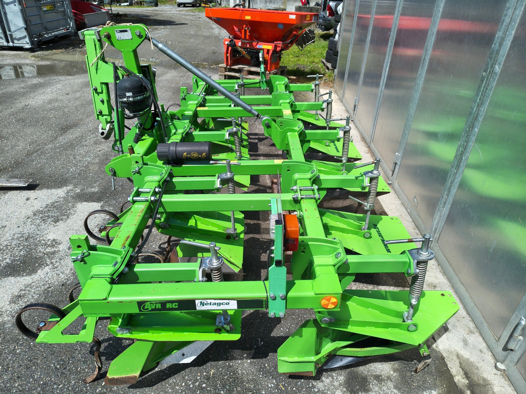 Tutte le macchine: Dammformer/Hackgerät AVR Speedridger – Usato da Sevelen venduto da sei_qd8q 4