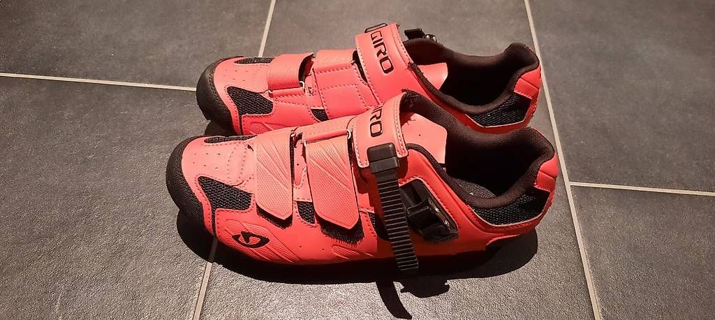 Scarpe da uomo: Giro Rennveloschuhe Gr. 45 – Usato da Herisau venduto da frei72
