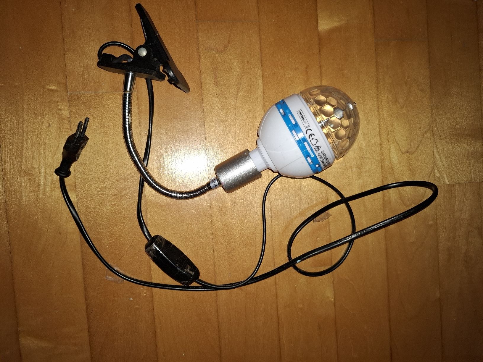 Lampade: LED Party Licht Disco Leuchte gebraucht – Usato da Ellikon an der Thur venduto da Lerato2008 2