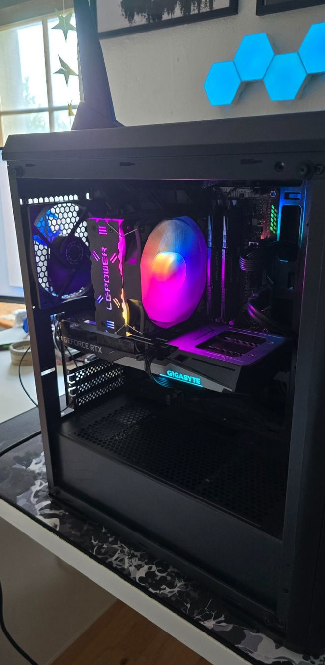 PCs: Gebrauchter PC – Gebraucht aus Küsnacht ZH von rom_t758 2