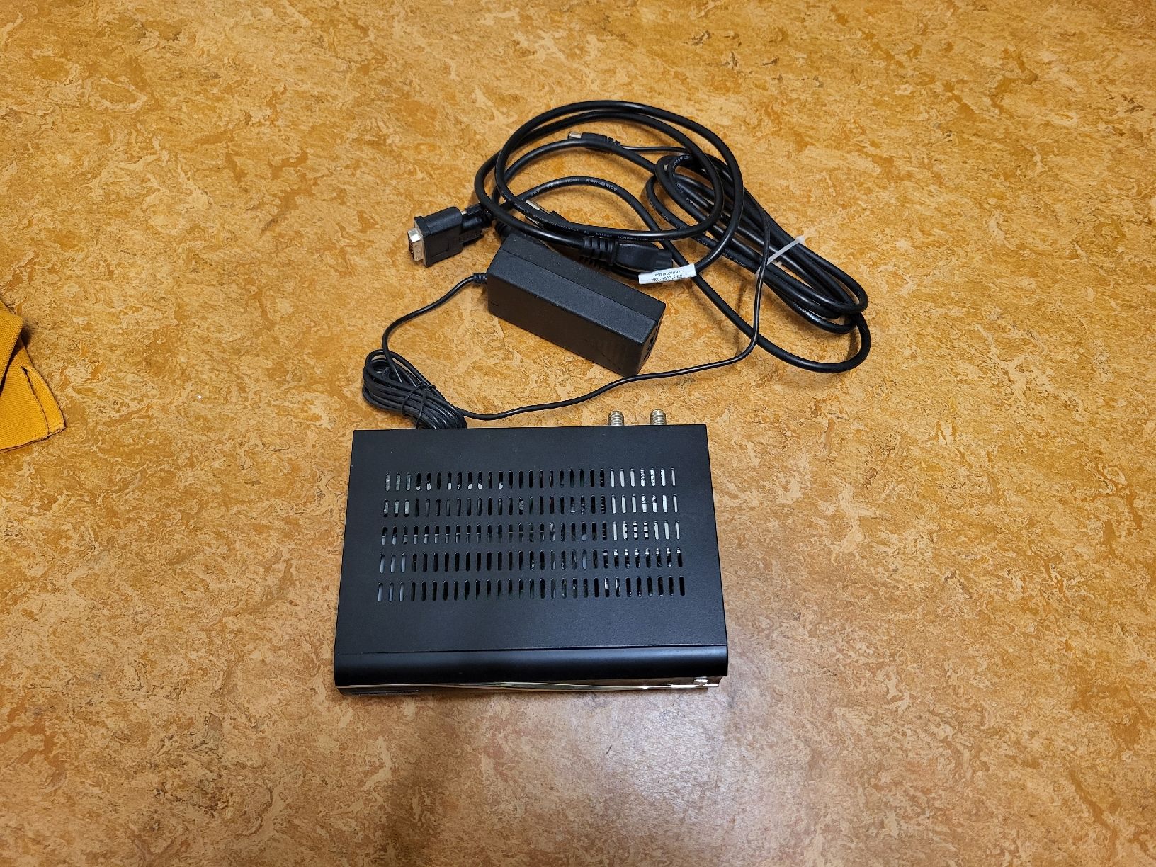 Ricevitori: Dreambox DM800 HD PVR Satelliten Receiver Linux HDTV DVB-S2 – Usato da Lungern venduto da Sstefan1 4