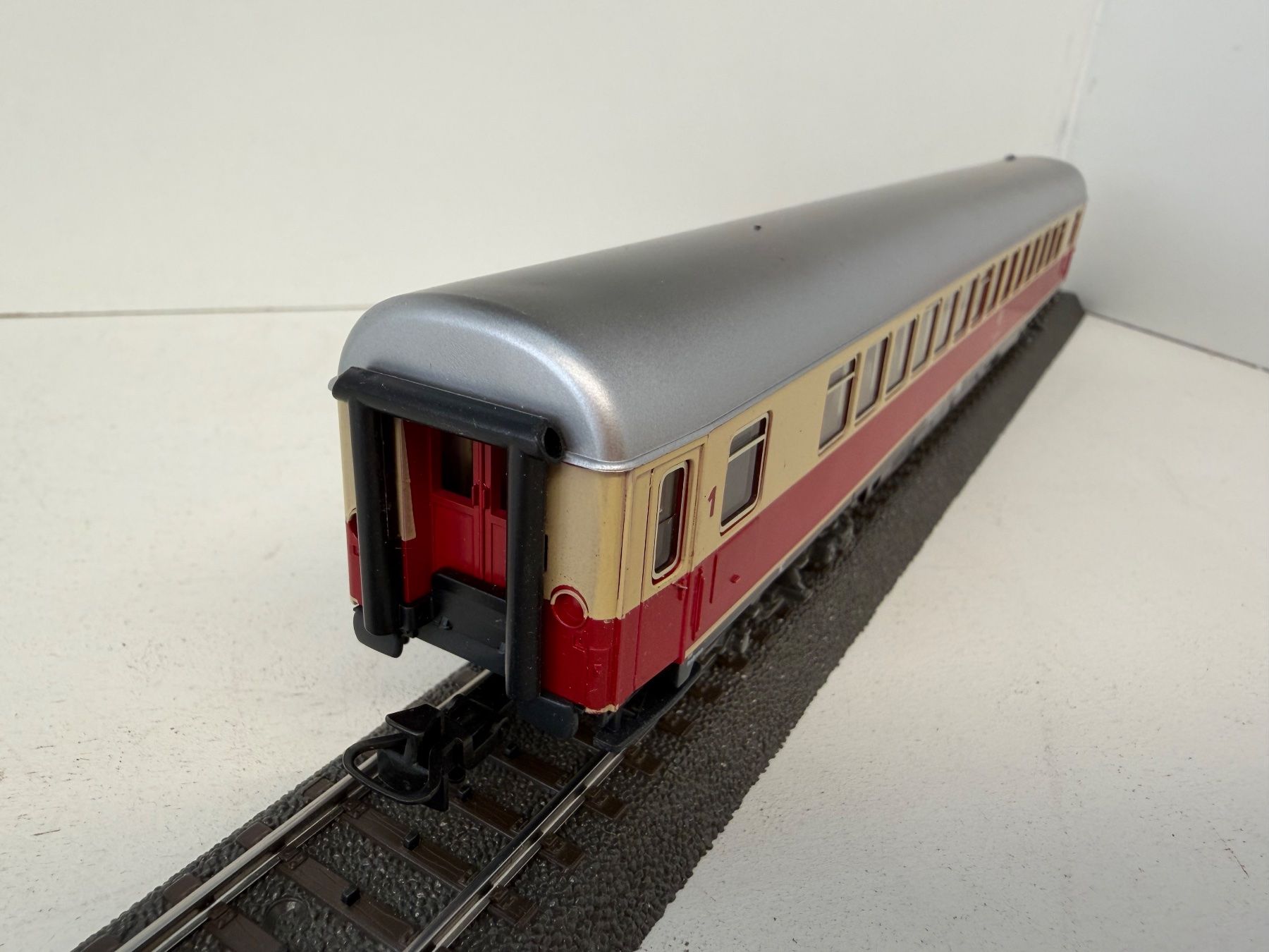 Märklin Modellini di ferrovie: Märklin DB Abteilungswagen – Usato da Büsserach venduto da ModellbahnDepot 4