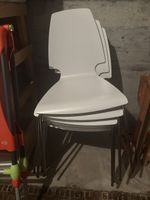 Stapelstühle weiss Metallgestell