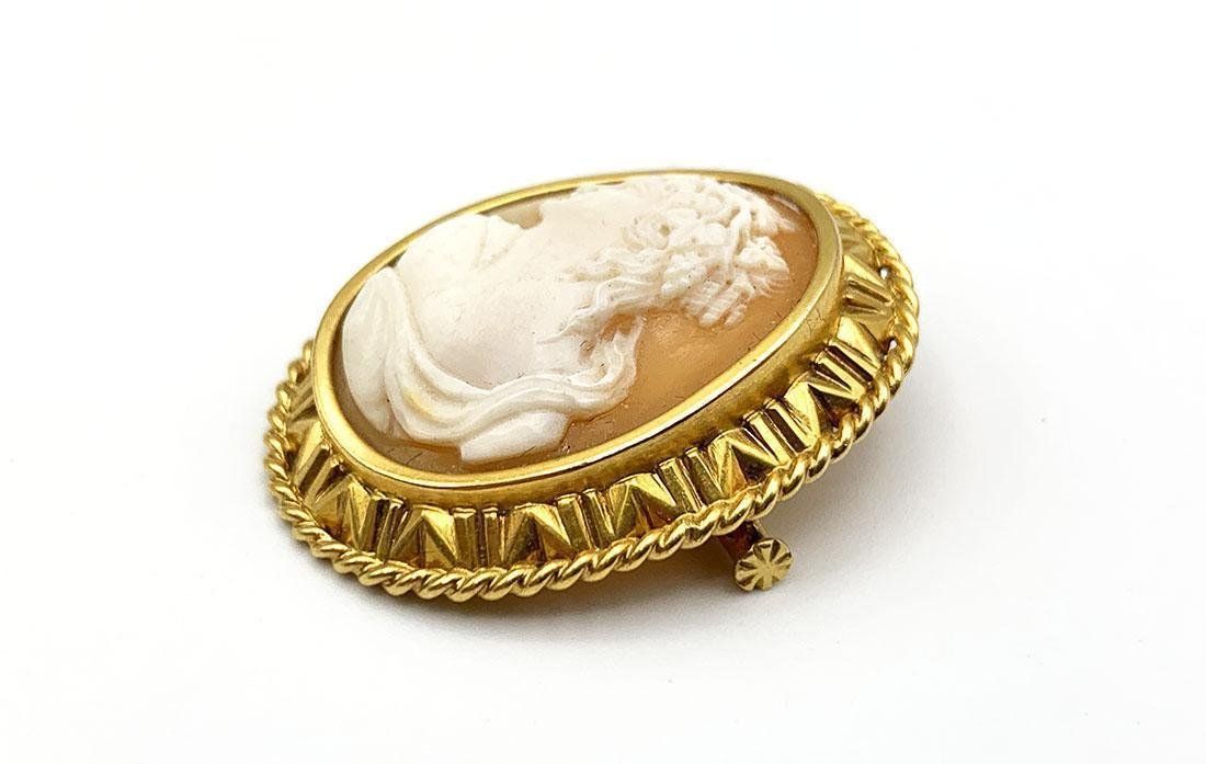 Spille & Fermagli: Antike Brosche mit Kamee in Gold – Usato da Lugano venduto da Historianlugano 1