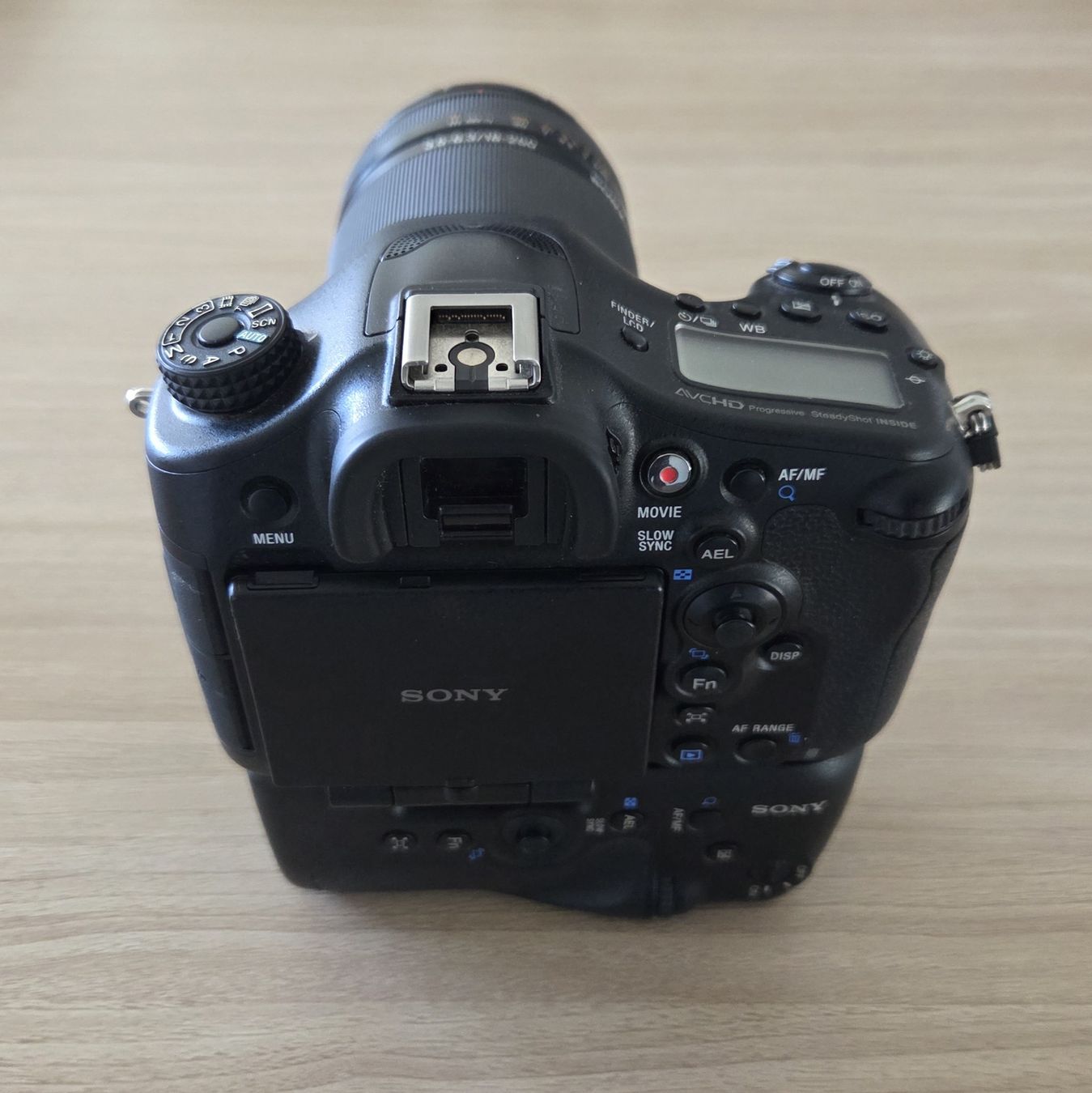 Sony Fotocamera: Sony Alpha 99 Vollformatkamera mit Zubehör – Usato da Aarburg venduto da mc.cellery 8