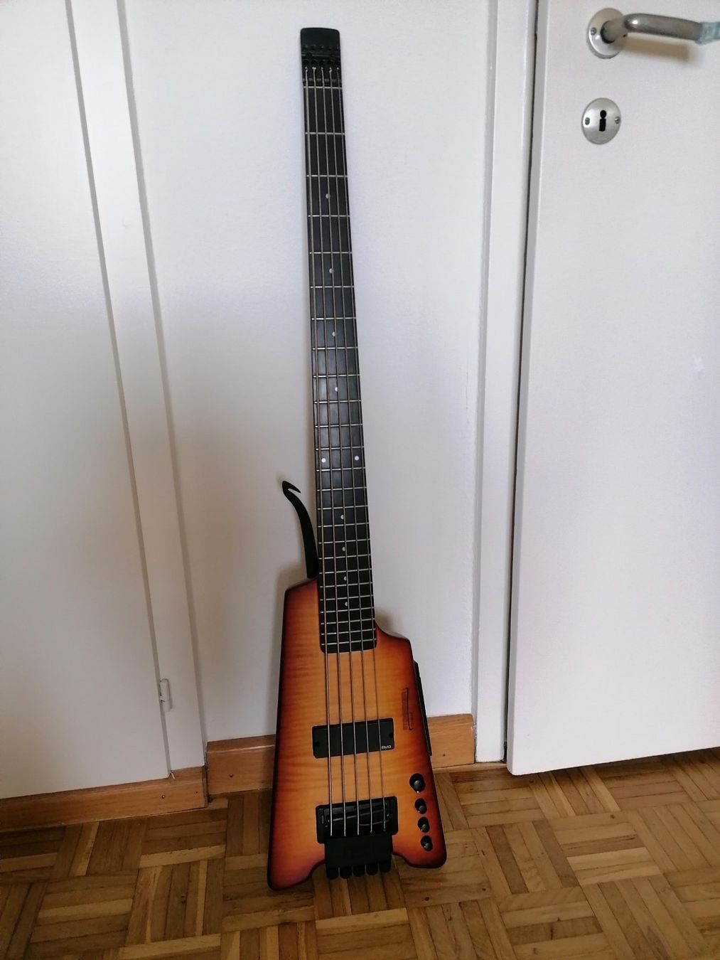 Steinberger Strumenti musicali: Steinberger Synapse aktiv 5-saiter – Nuovo (secondo la descrizione) da Bottmingen venduto da dah_cfj9