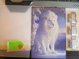 DIAMOND PAINTING TABLETT WEISSER LÖWE