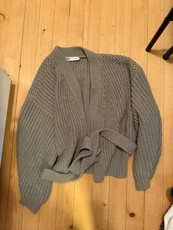 ZARA Strickjacke Cardigan Kimono Stil, khaki