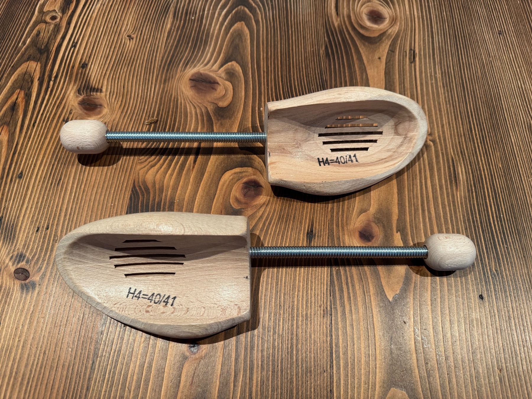 Scarpe da uomo: Holz Schuhspanner Grösse 40/41, Top Zustand – Usato da Arisdorf venduto da imbeck