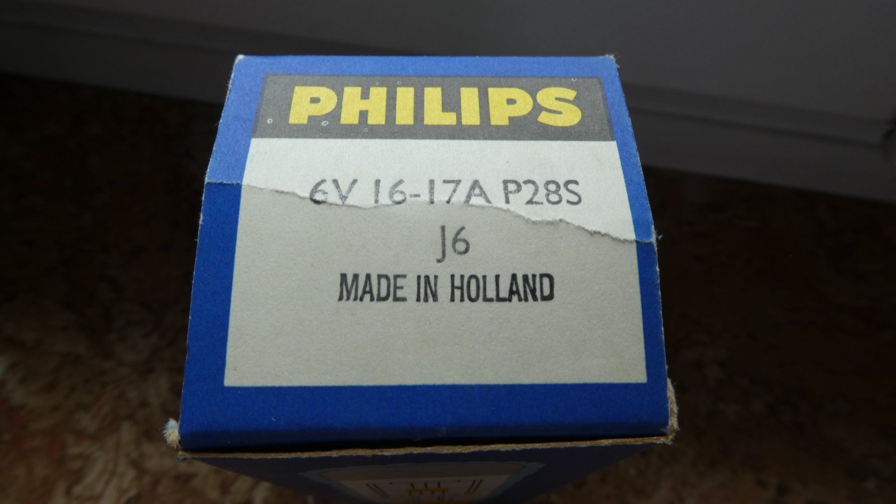 Philips Lampen: Projektorlampe Philips 26V 16-17A P28S – Neu und originalverpackt aus Lausen von Vectrex1 1