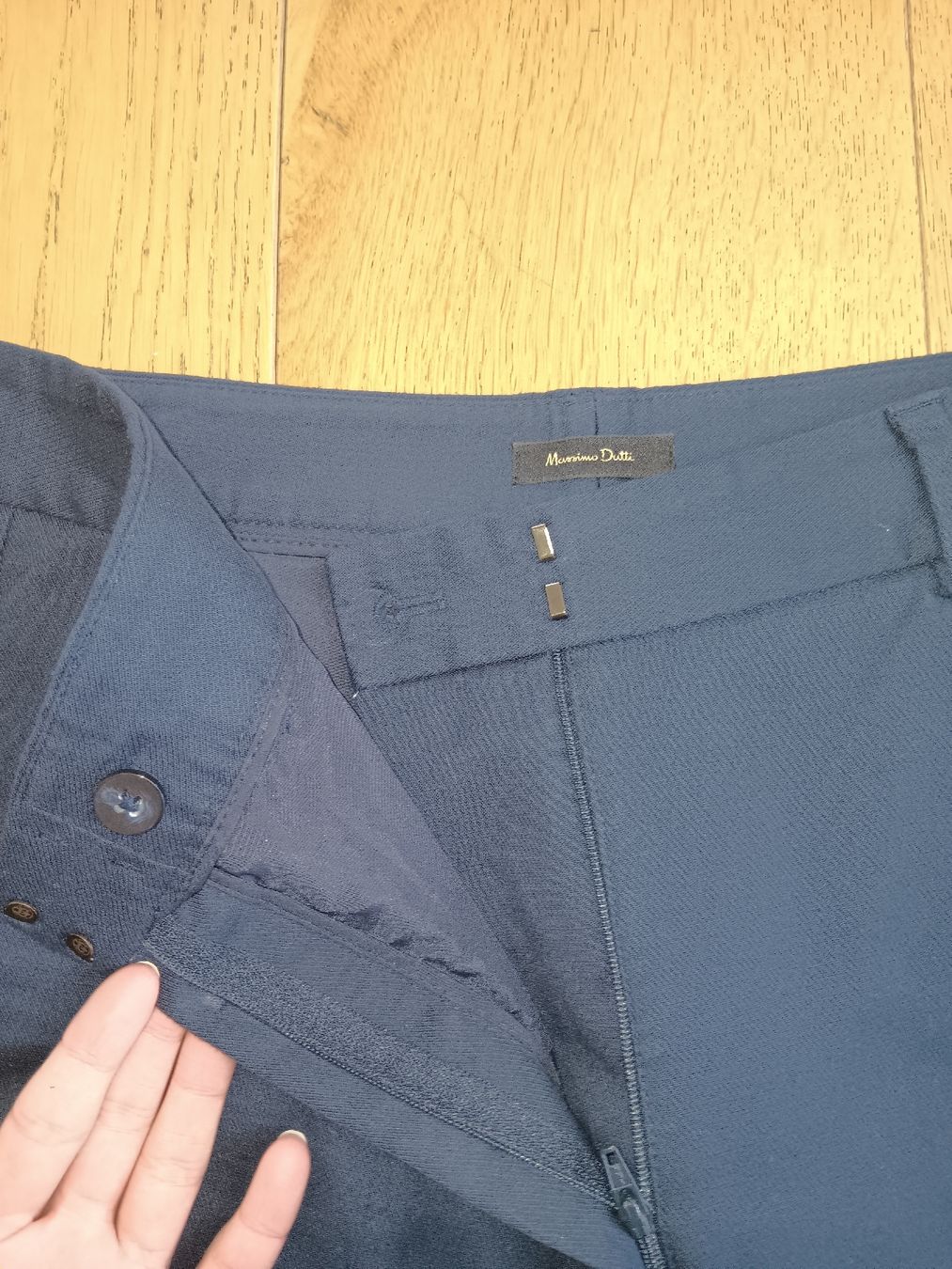 Pantaloni: Massimo Dutti navyblaue Hose – Usato da Sempach venduto da benzi70 5