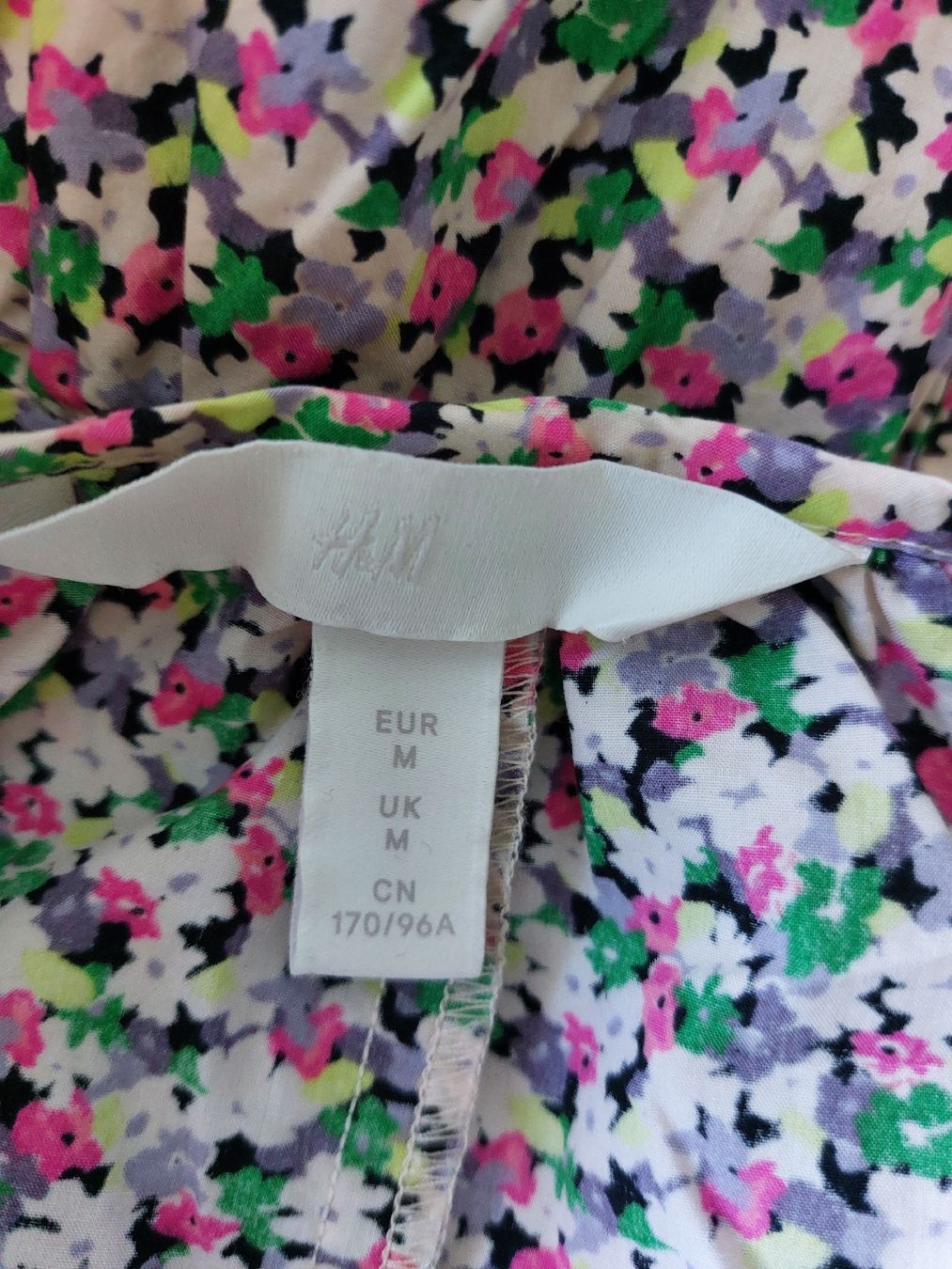 H&M Vestiti: H&M Blumen Kleid Gr M Sommer – Usato da Horgen venduto da prinza 3