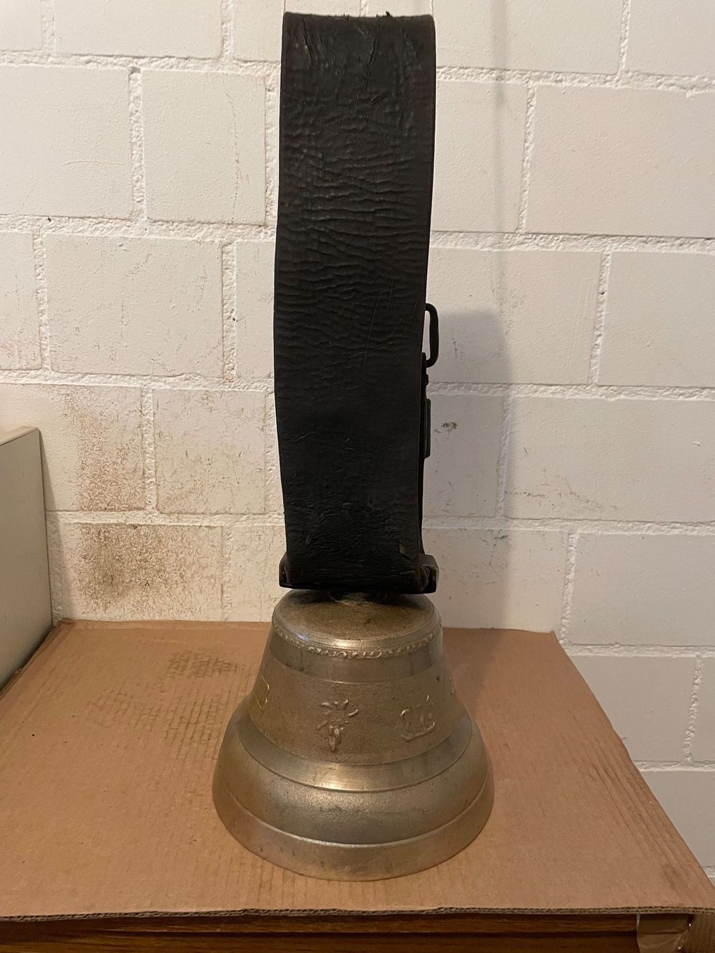 Campanacci mucche: Alte Peter Berger - Glocke ab 1.00 Fr. – Usato da Birrhard venduto da magisto52 3