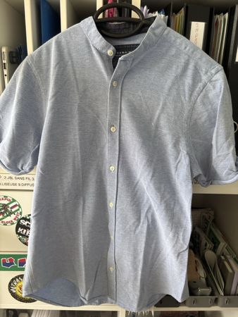 Chemise Zara Man bleu col rond taille S slim fit