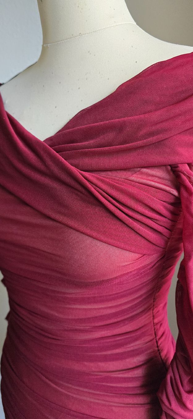 Shein Vestiti: Robe bordeaux drapée élégante, manches longues, taille XS – Nuovo (secondo la descrizione) da Genève venduto da Saleena 9