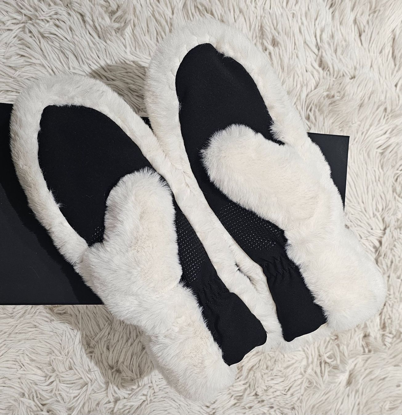 Guanti & manicotti: UGG Fäustlinge Handschuhe NEU – Nuovo e nell'imballaggio originale da Glattpark(Opfikon) venduto da Melli85 2
