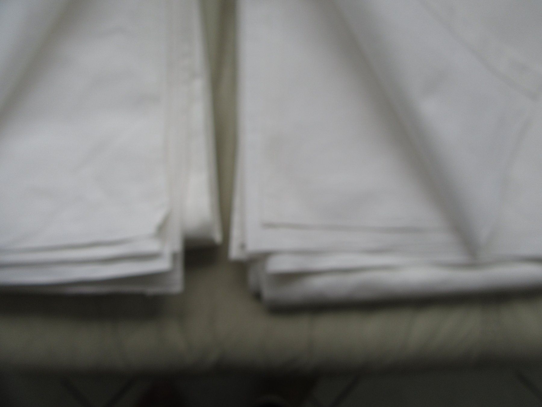 Biancheria da letto: 2x Unterleintuch, Halbleinen 2.40m x 1.70 m – Nuovo (secondo la descrizione) da Mels venduto da Sandylein 1