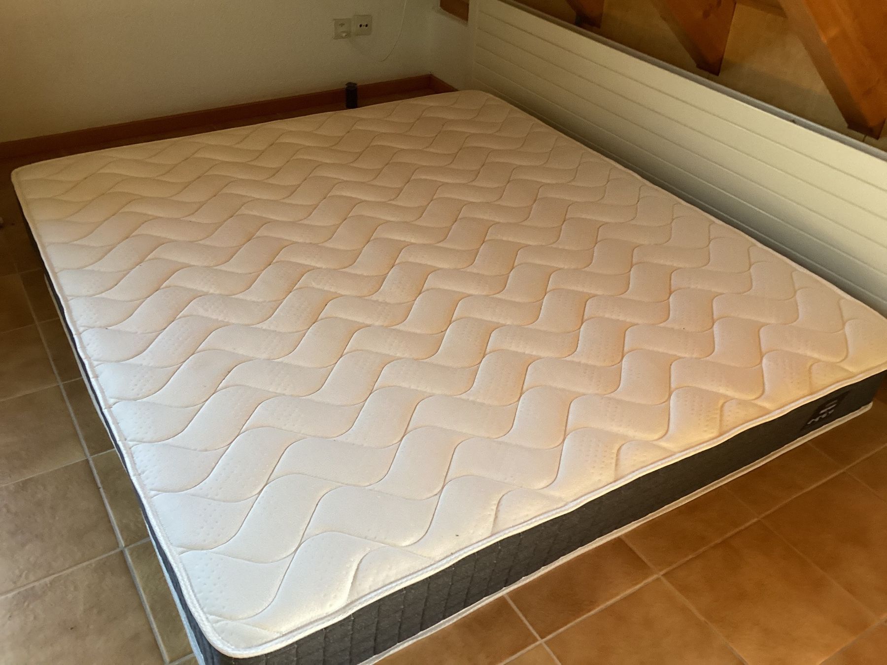 Matelas: Matraze neu – Neuf (Voir description) à Allschwil par dor_6dzx