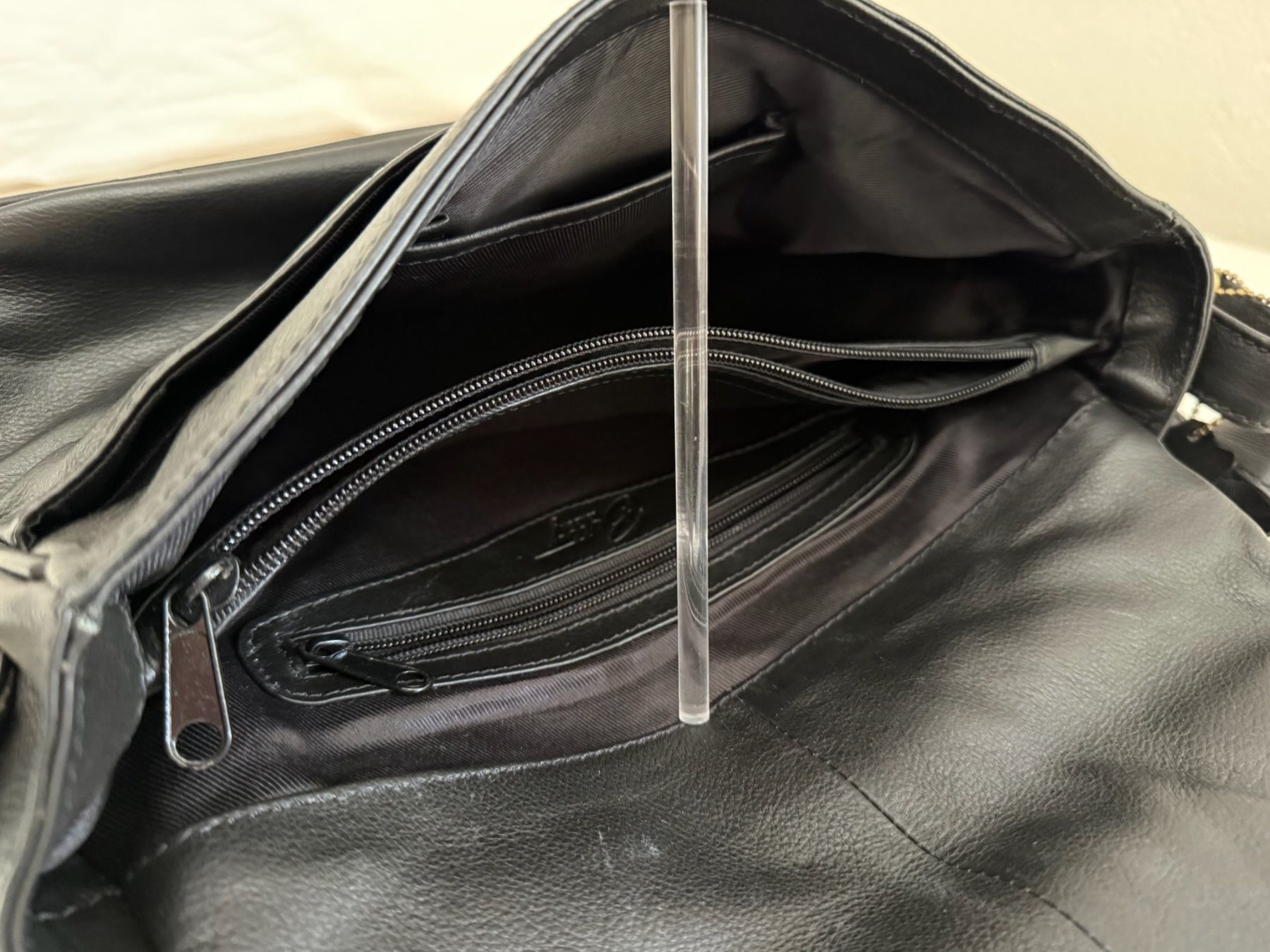 Borse da donna: Betty London - Sac en cuir noir – Usato da Sion venduto da accroshoes 3