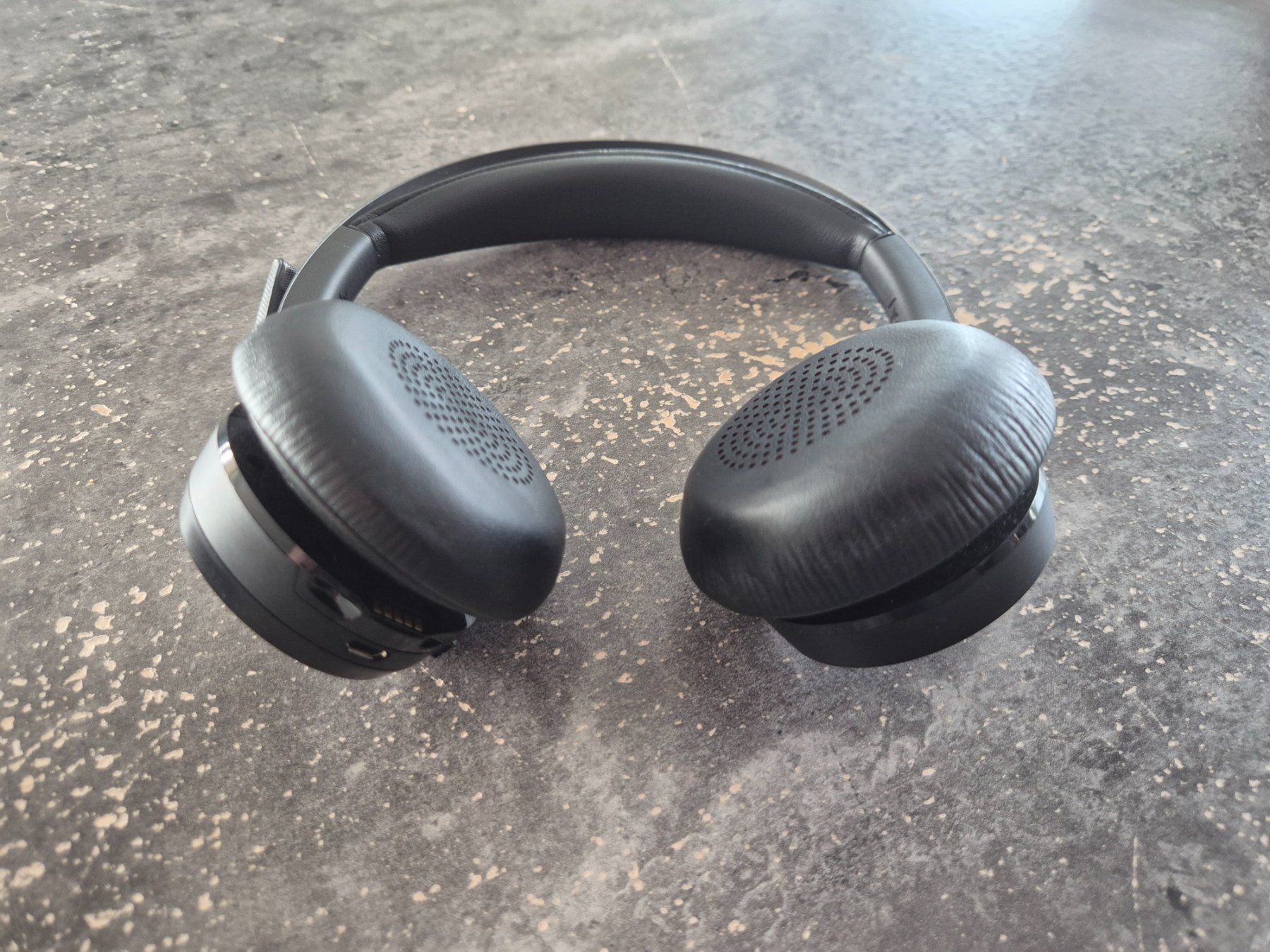 Plantronics Kopfhörer: Poly Voyager Focus 2 Headset – Gebraucht aus Dietikon von NGood 2