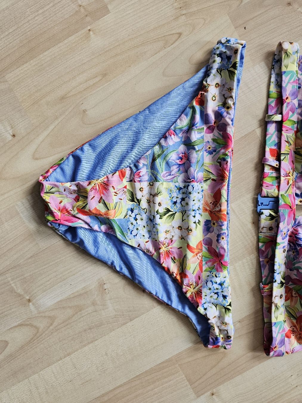 Calzedonia Costumi da bagno & Bikini: Neues Bikini von Calzedonia 85B/80C/75D – Nuovo (secondo la descrizione) da Büttikon AG venduto da PAM120319 1