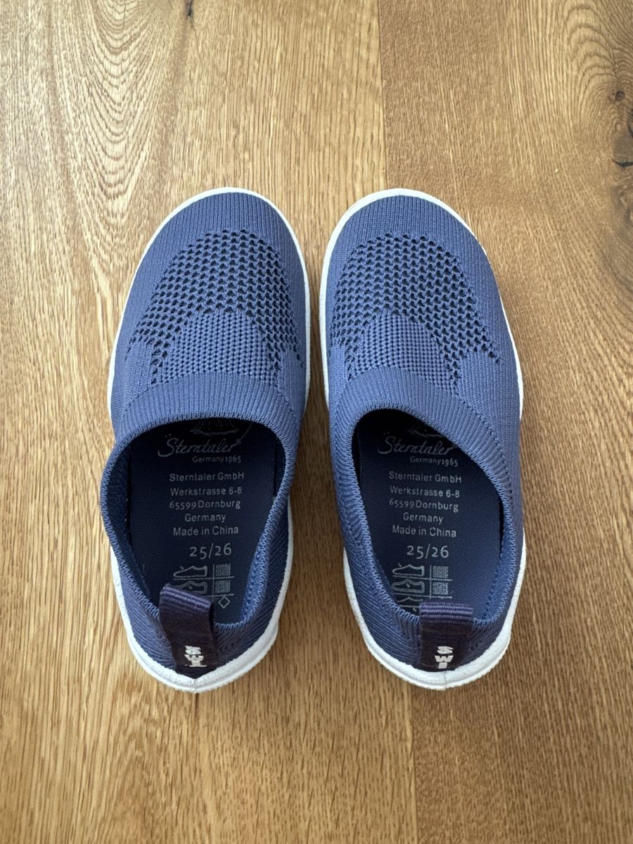 Sterntaler Scarpe per ragazzi: Kinder Sterntaler Wasserschuh, Gr. 25/26 – Usato da Interlaken venduto da fbnscl 5