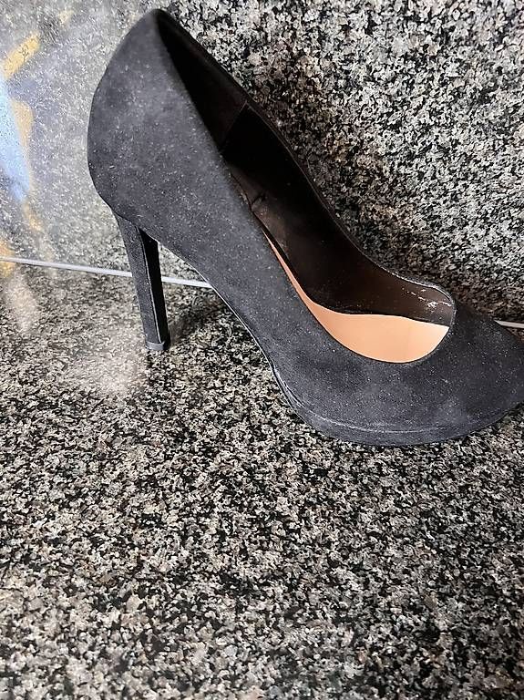Scarpe da donna: Décolleté nere n. 38  – Nuovo e nell'imballaggio originale da Tenero venduto da loa_7m8d 1