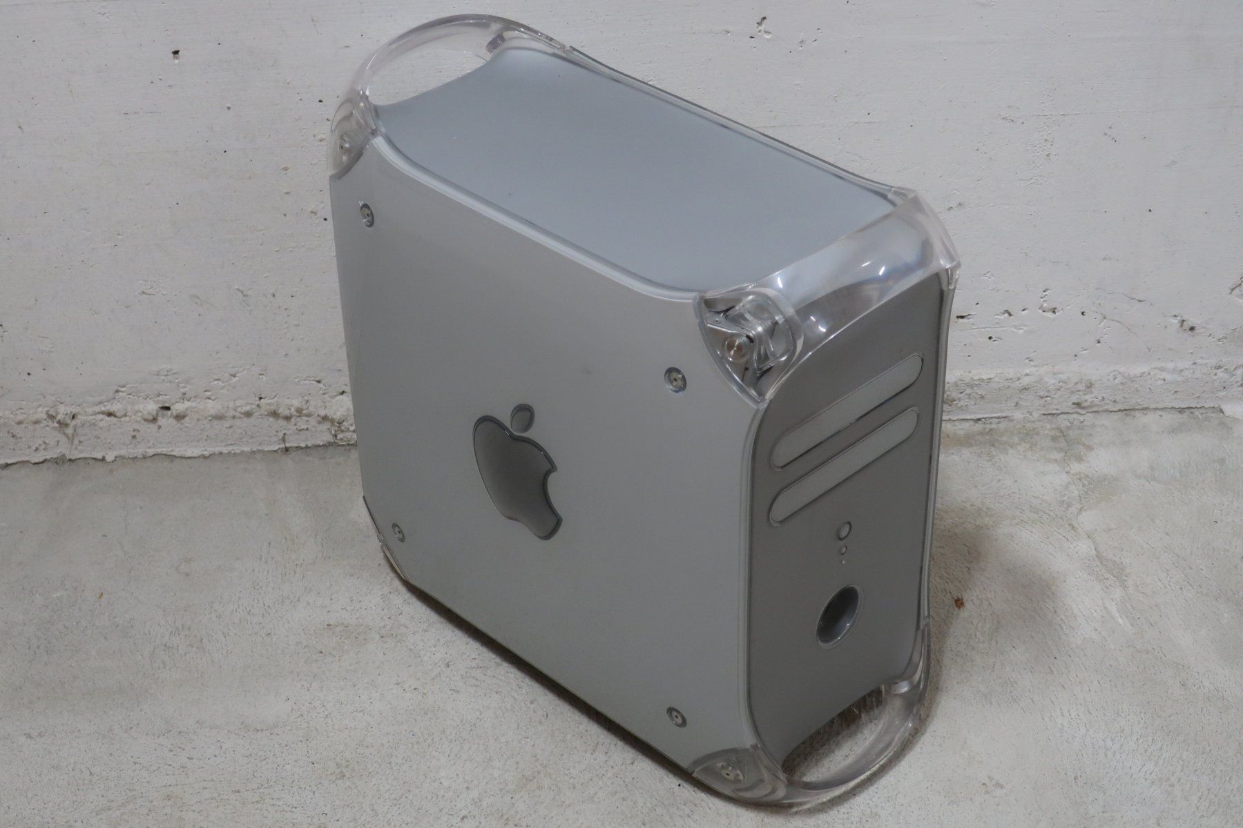 Apple PCs: 2001 Apple Power Mac G4 & KB Maus Sinar Digital Back – Défectueux à Zürich par dnk_nrd8