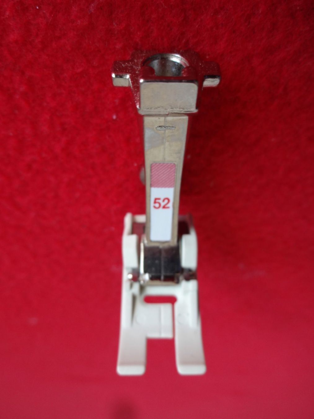 Bernina Macchine da cucire: Bernina Fuss 52 mit Teflon – Usato da Frauenfeld venduto da jaho13 3